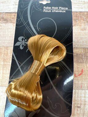 Fake Hair Piece Blonde Synthetic Clip-In Accessory For Styling & Hairdressing Pr